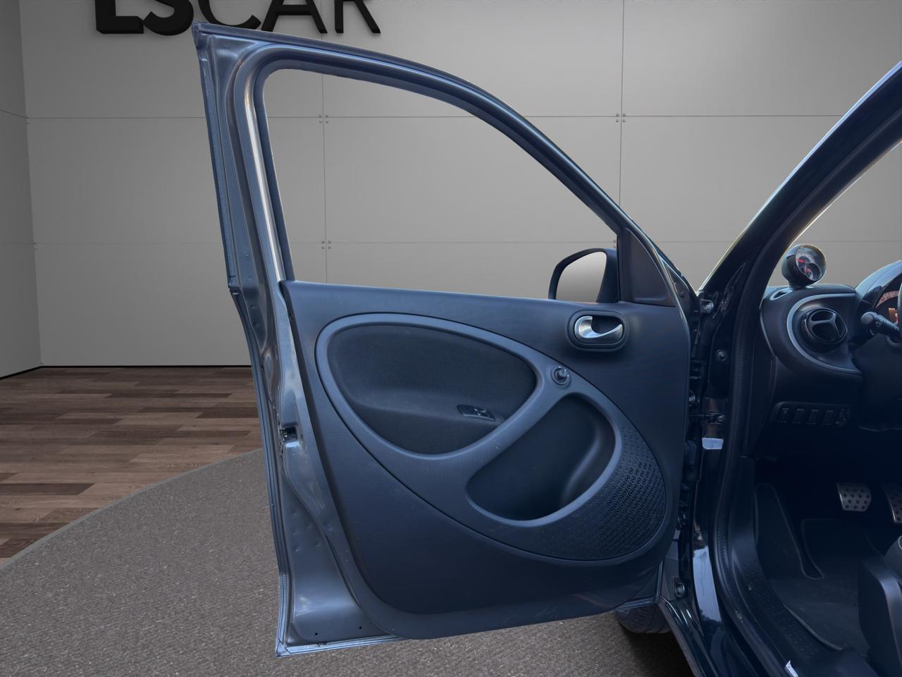 Smart forfour 0.9 t Passion 90cv - Unipro. Promo Finanziamento - Pacchetto Sport - Bracciolo - Cerchi in lega