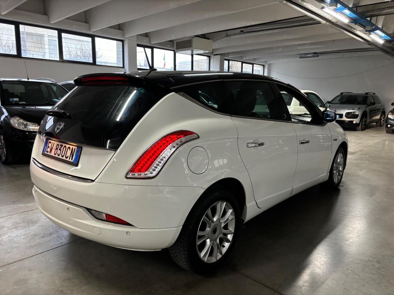Lancia Delta 1.6 MJT 105 CV Gold