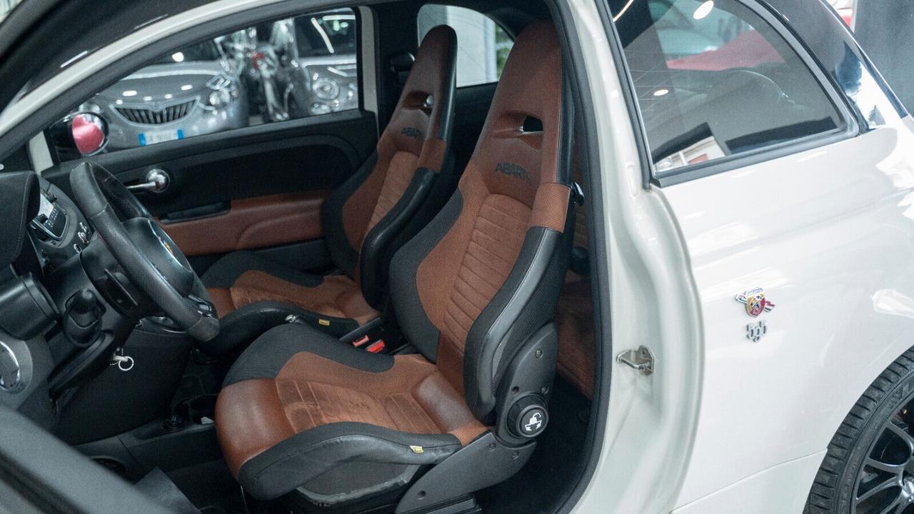Abarth 595 Competizione 1.4 TJET 180CV AUTO SABELT BEATS CARBONIO AKRAPOVI