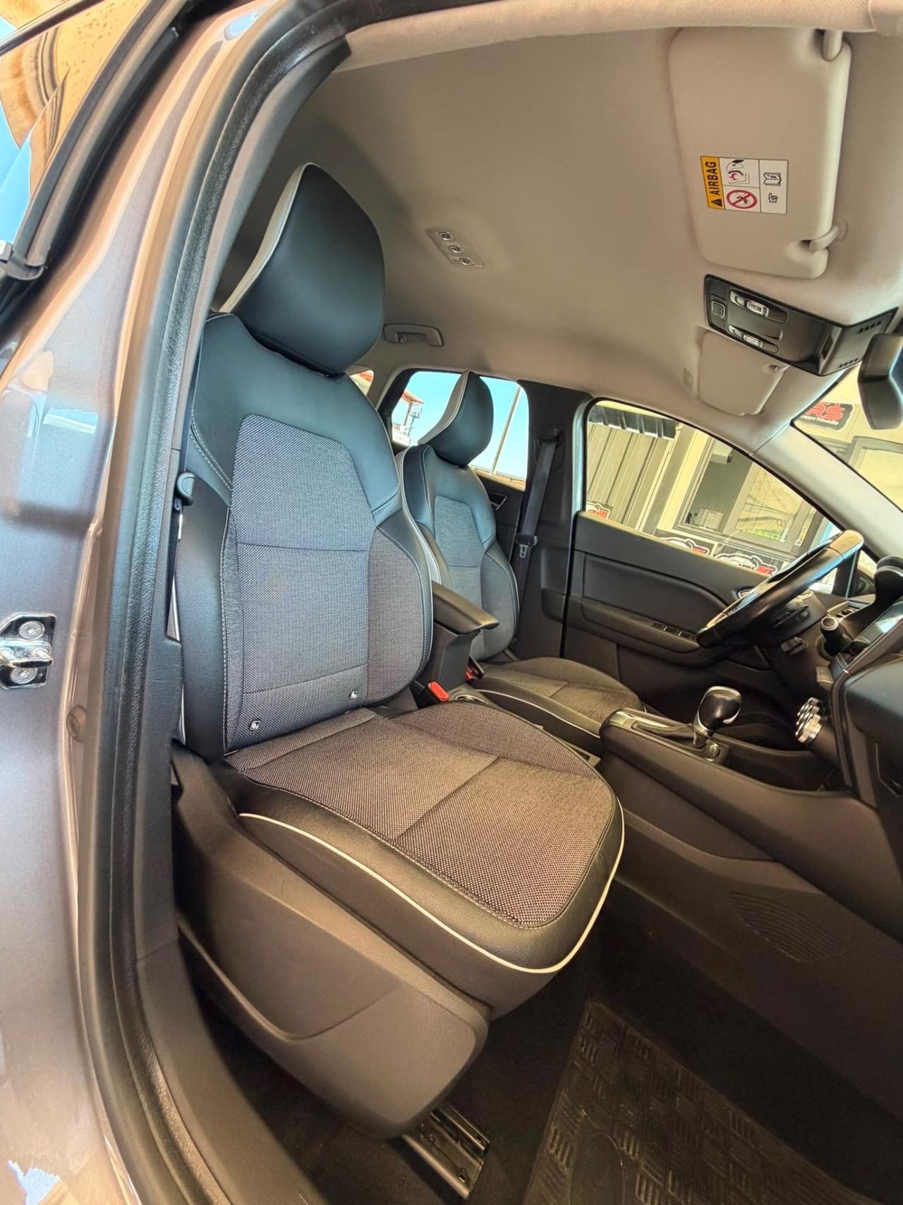 Renault Captur Blue dCi 115 CV EDC Initiale Paris