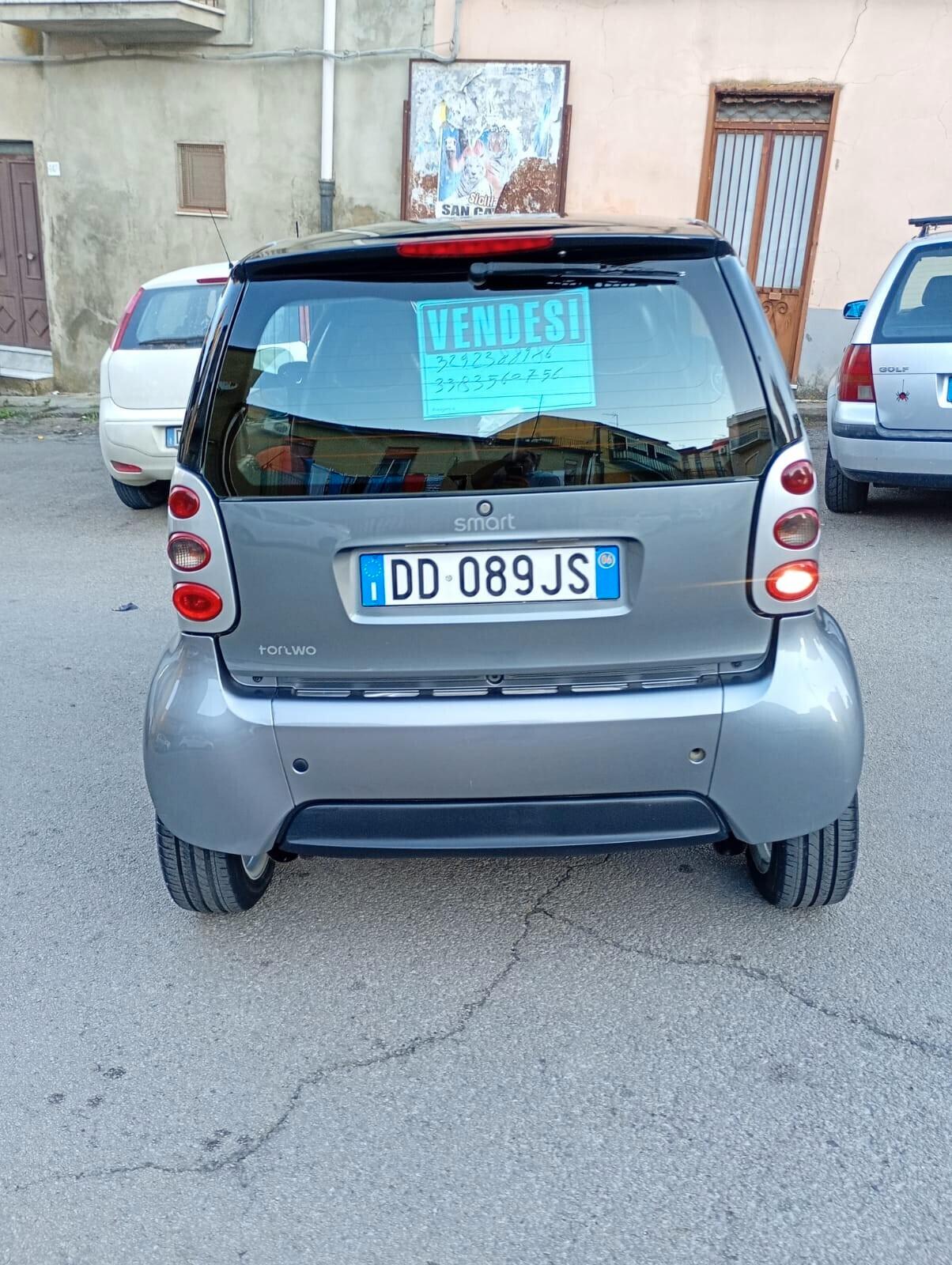 Smart ForTwo 700 coupé pure (45 kW)