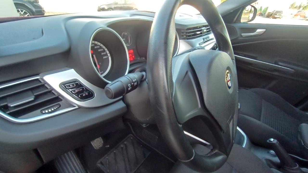 Alfa Romeo Giulietta 1.6 JTDm pari al nuovo 25000km