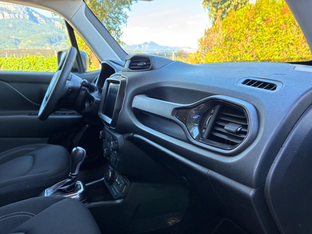 Jeep Renegade 1.3 T4 190CV PHEV 4xe AT6 Business Plus