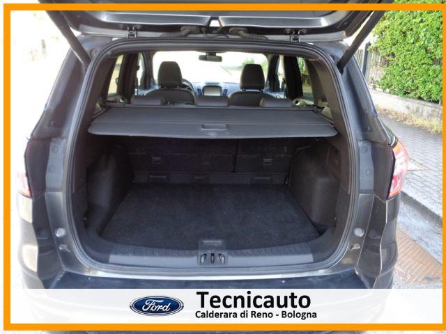 FORD Kuga 1.5 TDCI 120 CV S&S 2WD ST-Line CAMBIO AUTOMATICO