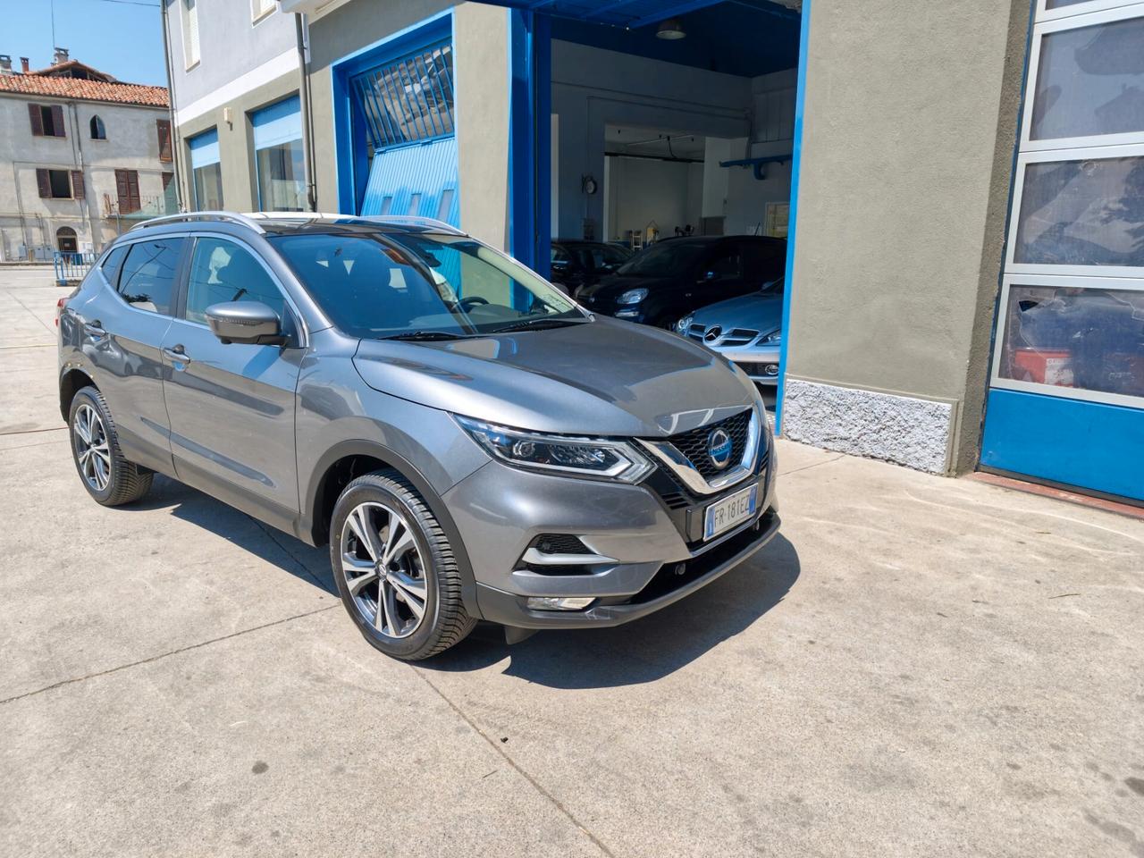 Nissan Qashqai 1.2 DIG-T Tekna