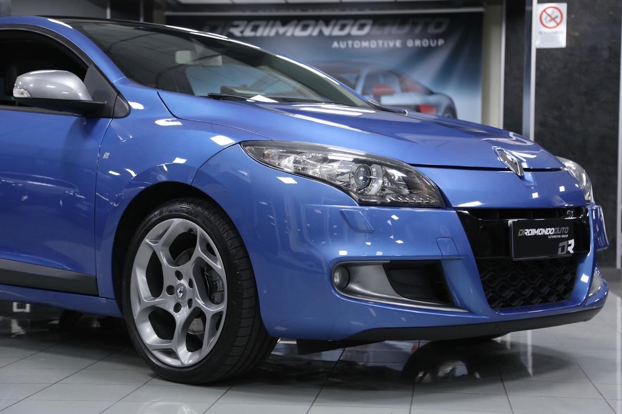 Renault Mégane Coupé 2.0 dCi 160 CV GT Line