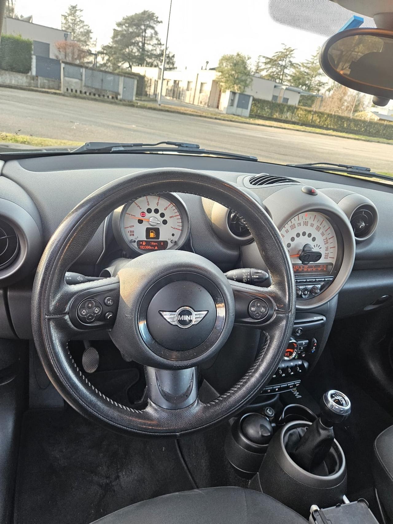 Mini Cooper Countryman NEOPATENTATI