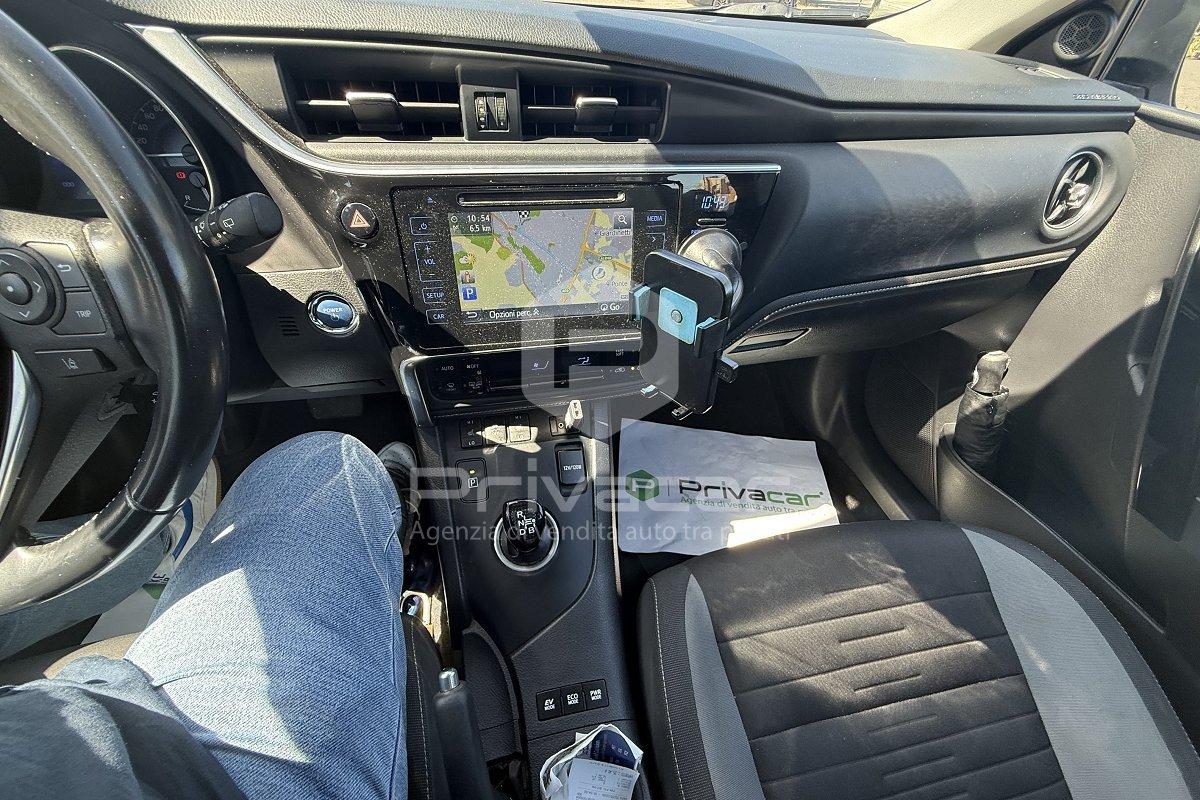TOYOTA Auris Touring Sports 1.8 Hybrid Active