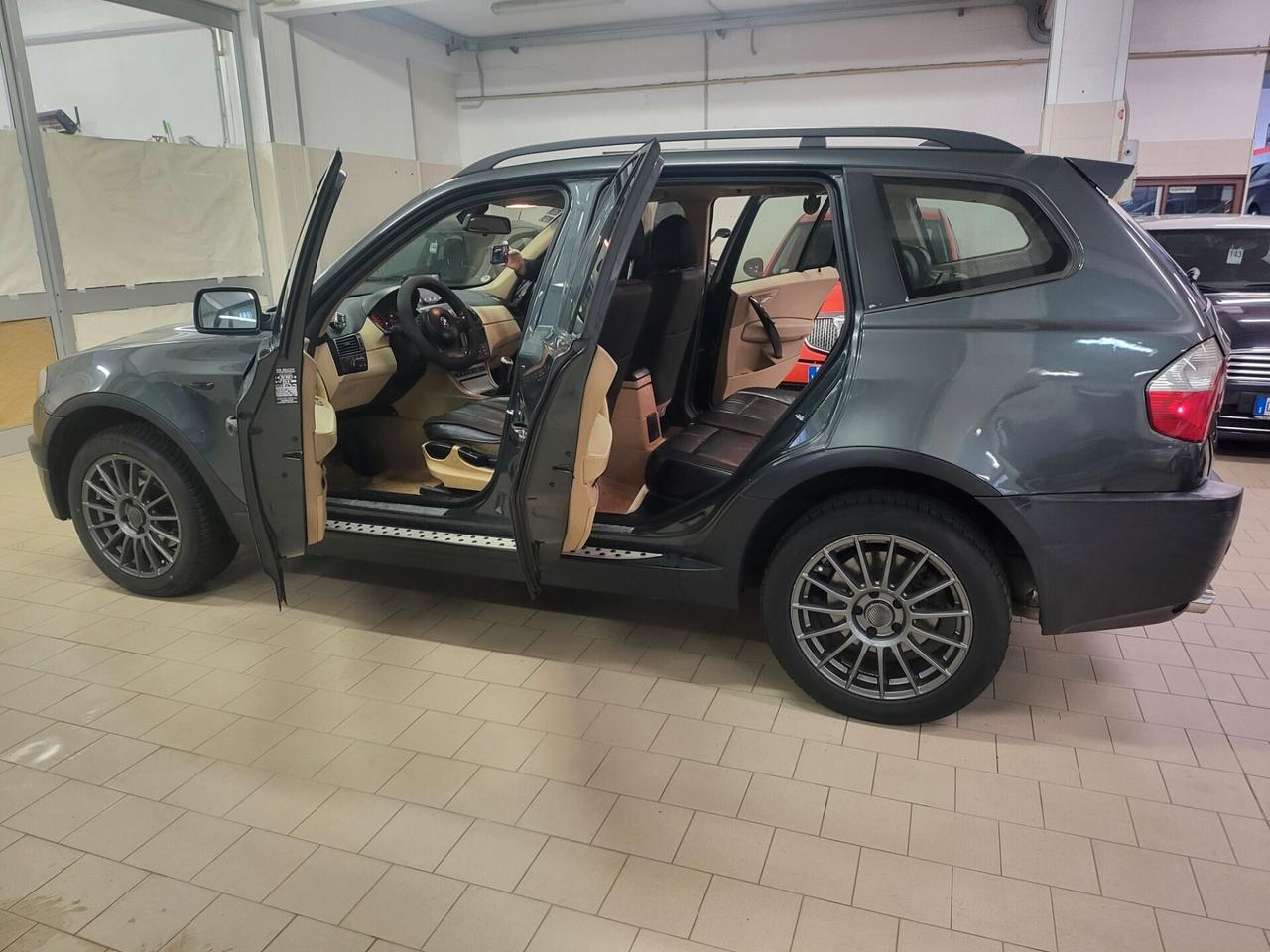Bmw X3 2.0d cat Futura