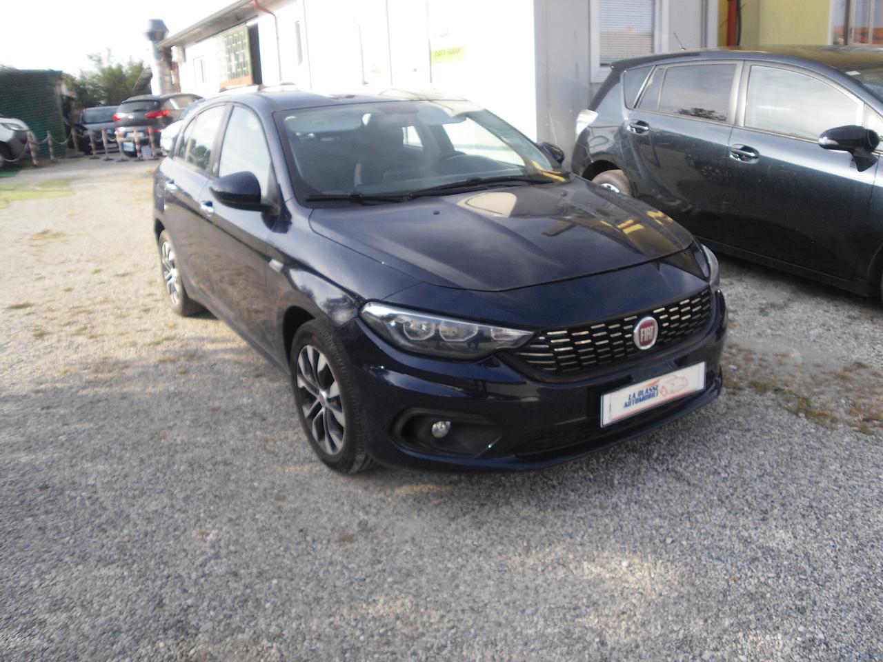 Fiat Tipo 1.3 Mjt 5P MIRROR S&S 95CV NEOPATENTATI