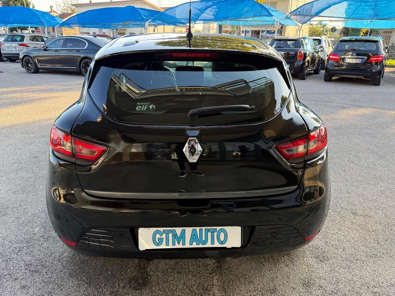 Renault Clio 1.2 75CV 5 porte - Neopatentati