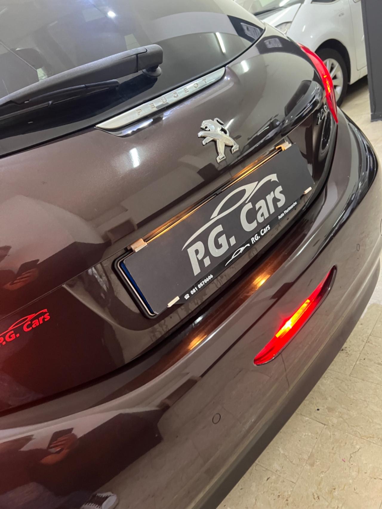 Peugeot 208 1.2 VTi 82 CV 5 porte Allure