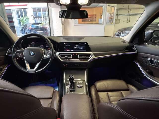 BMW 320 Serie 3 320d Touring mhev 48V Luxury auto