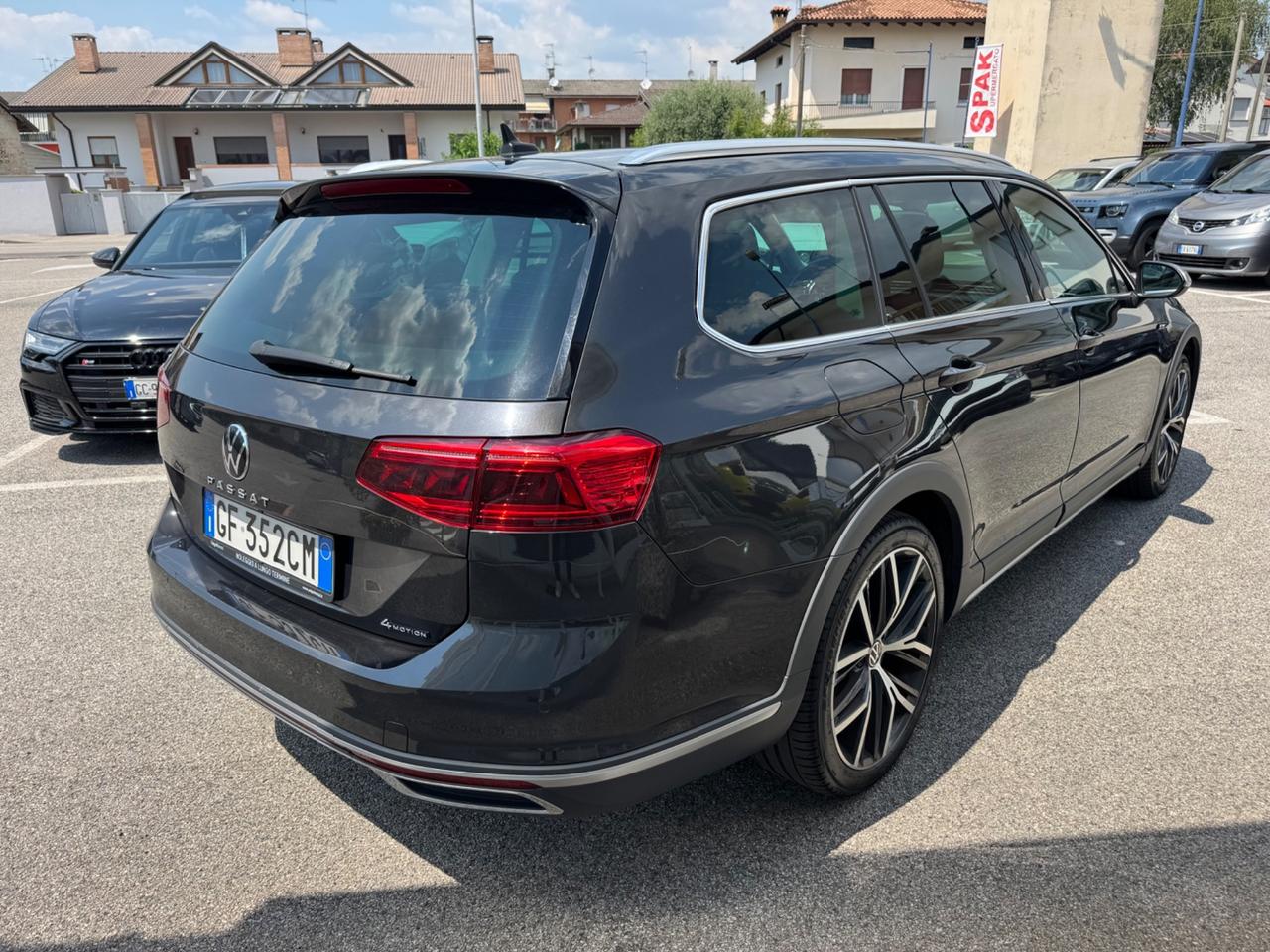 Volkswagen Passat Variant 2.0 TDI SCR 200 CV 4MOTION DSG Executive