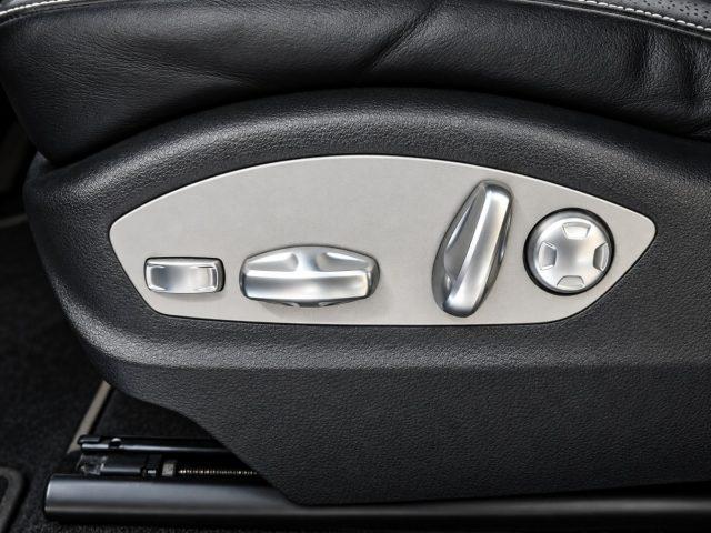 PORSCHE Macan 2.0 benzina Pelle Navigatore