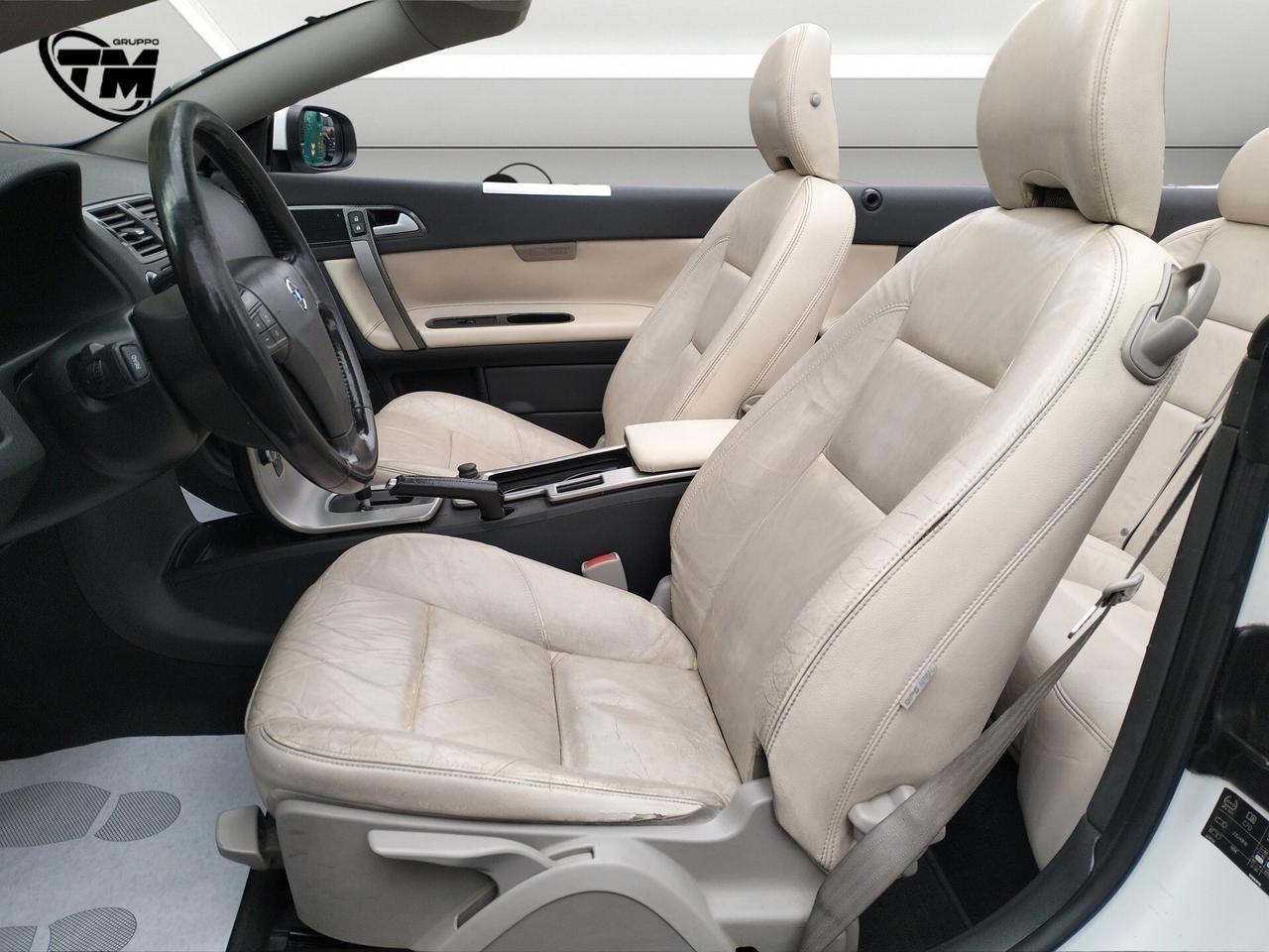 Volvo C70 2.0 D Powershift Summum