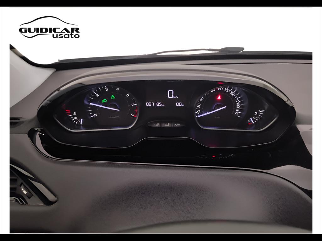 PEUGEOT 208 I 2015 - 208 5p 1.2 puretech Active s&s 82cv neopatentat