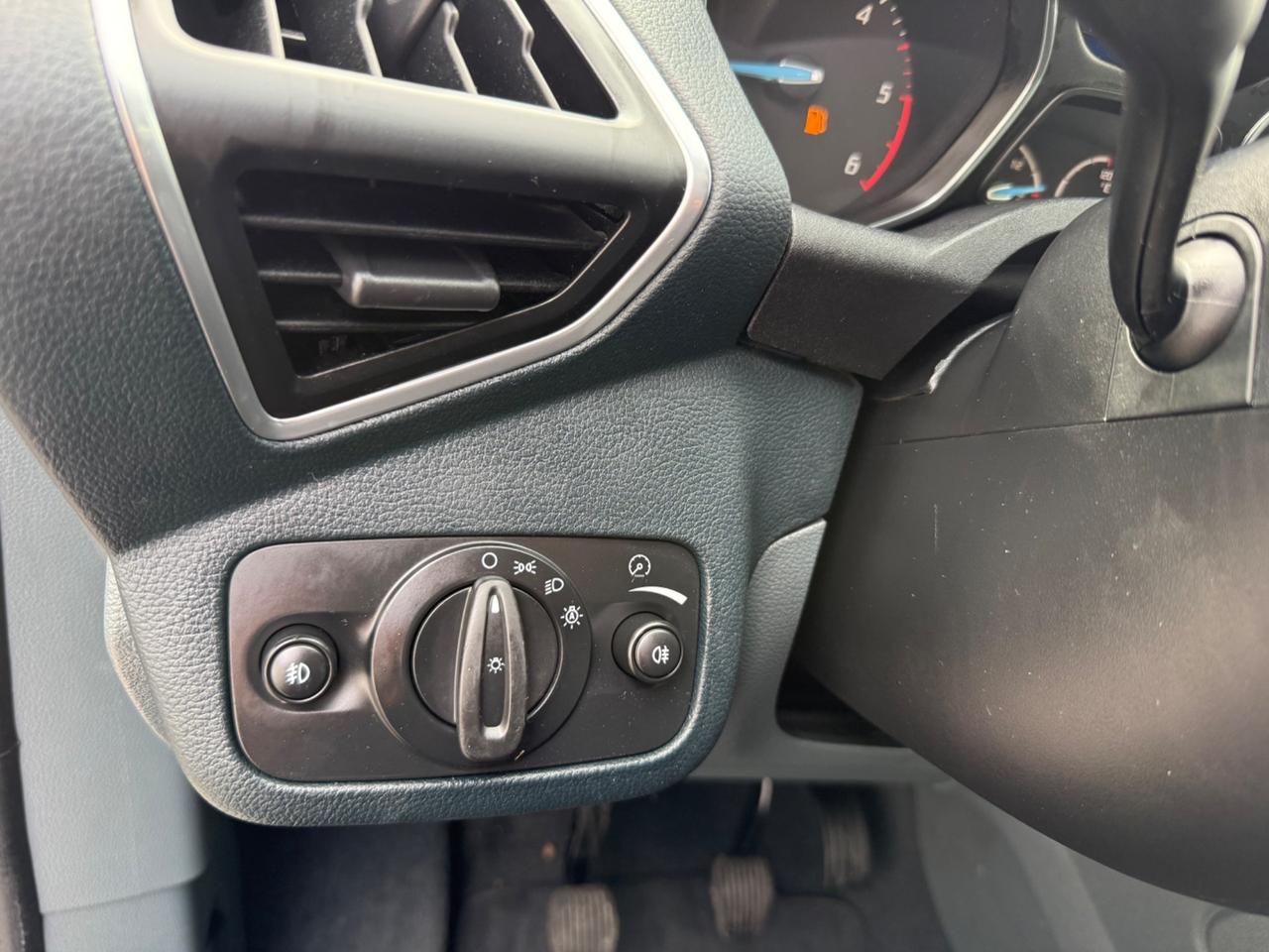 Ford C-Max 1.6 TDCi 115CV Titanium