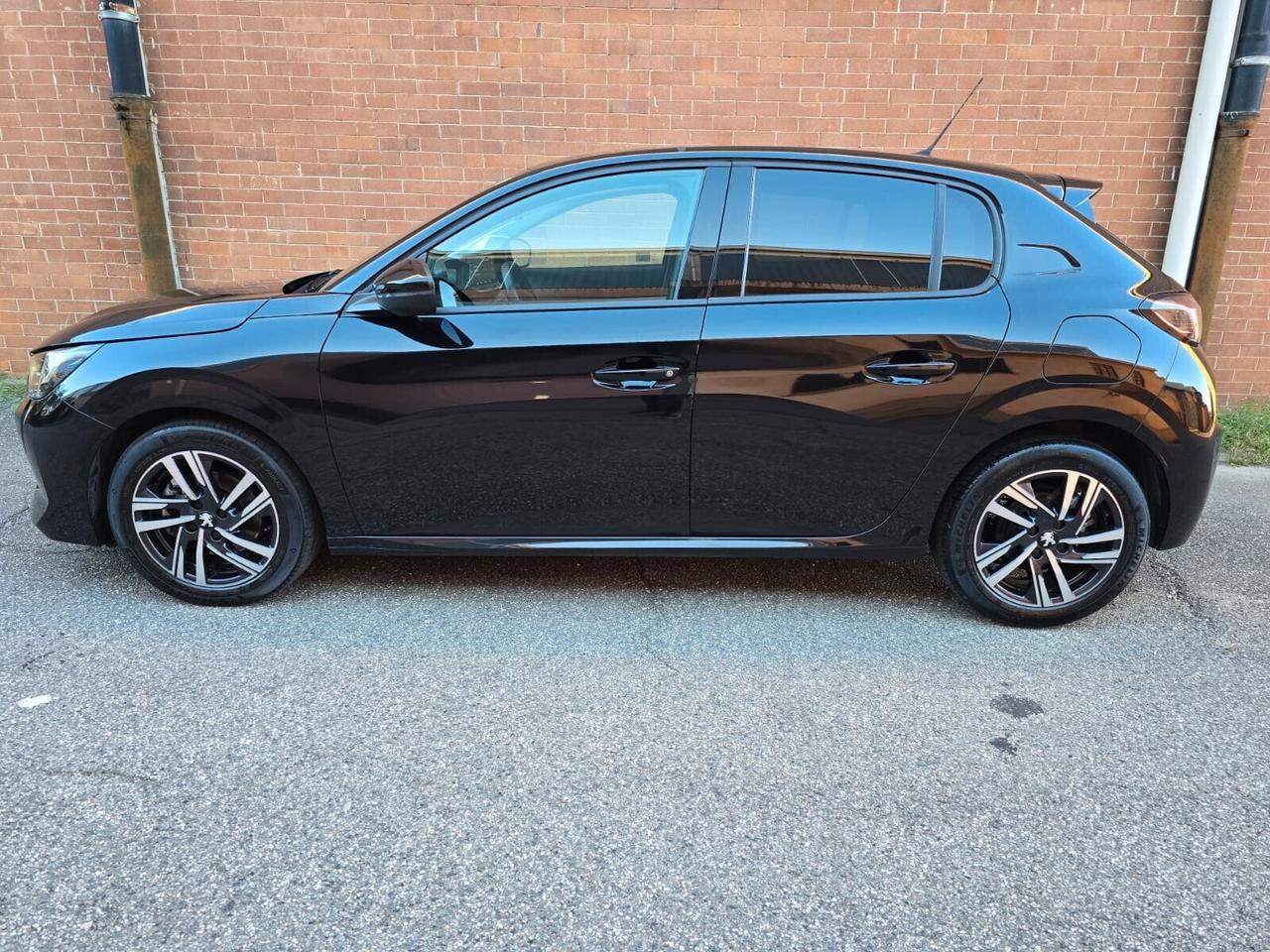 Peugeot 208 PureTech 100 Stop&Start 5 porte Allure