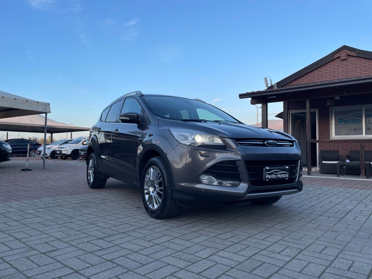 Ford Kuga 2.0 TDCI 163 CV 4WD Powershift Titanium