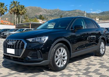 Audi Q3 Business 2.0 TDI 150CV S tronic 35