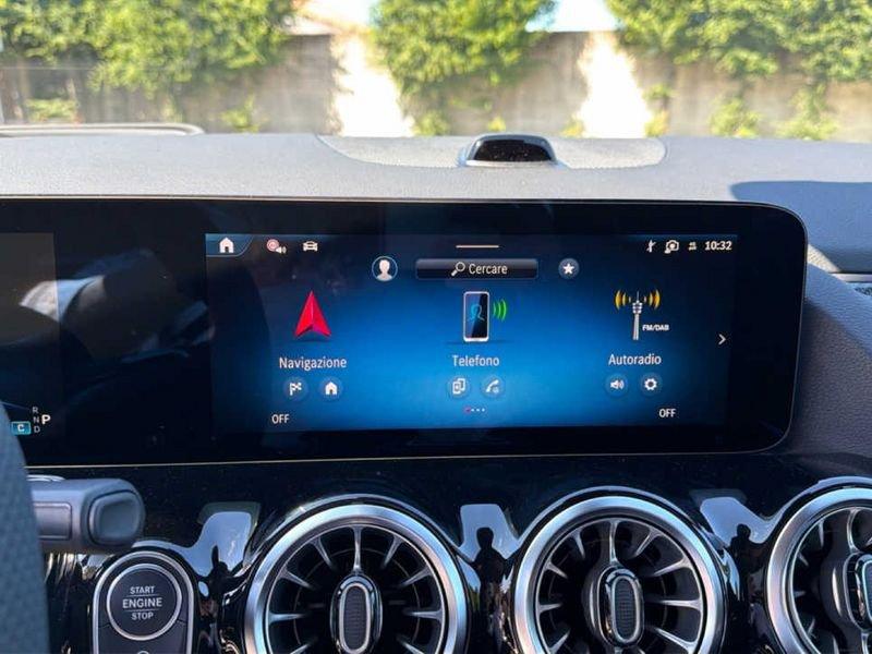 Mercedes-Benz GLA 35 AMG Premium Plus