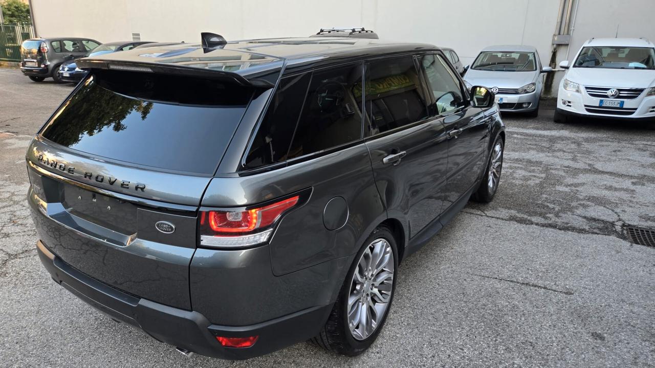 Land Rover Range Sport 3.0 TDV6 HSE Dynamic Edition Grey