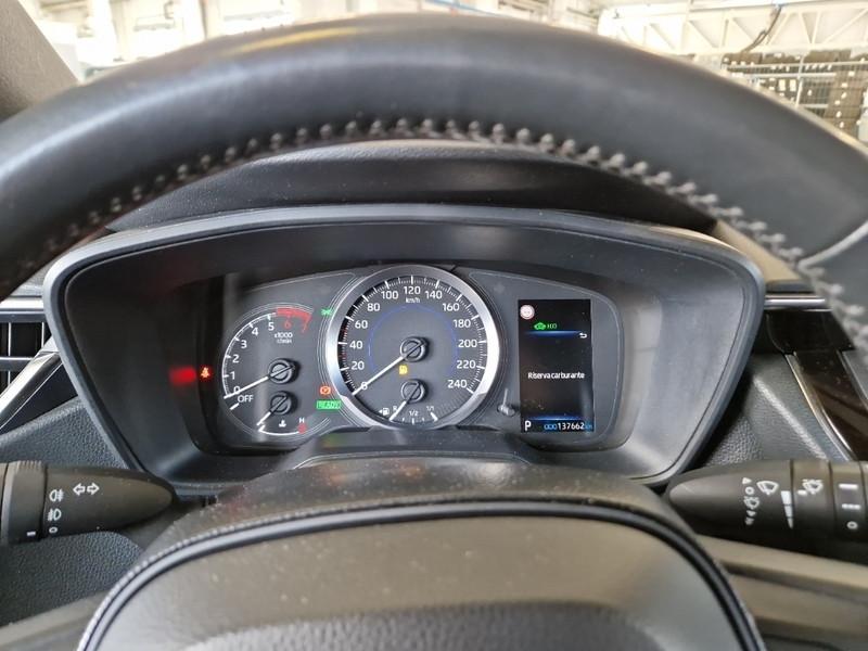 TOYOTA COROLLA 1.8 HYBRID BUSINESS AUTO 5 PORTE BERLINA