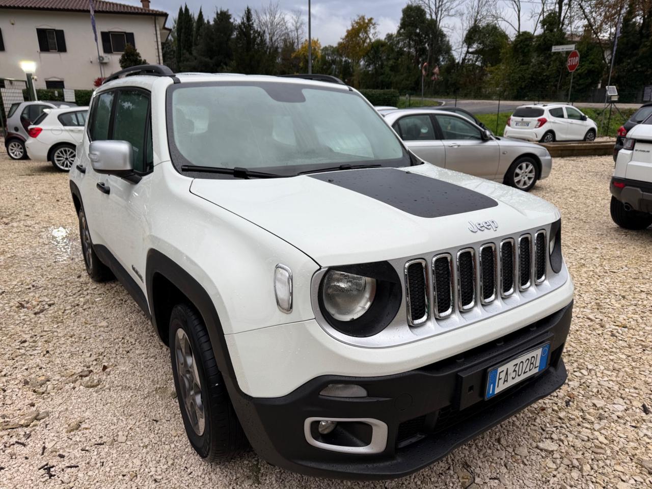 Jeep Renegade 1.6 E-TorQ GPL Sport 1941 edizione speciale