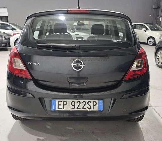 Opel Corsa Benzina Neopatentati
