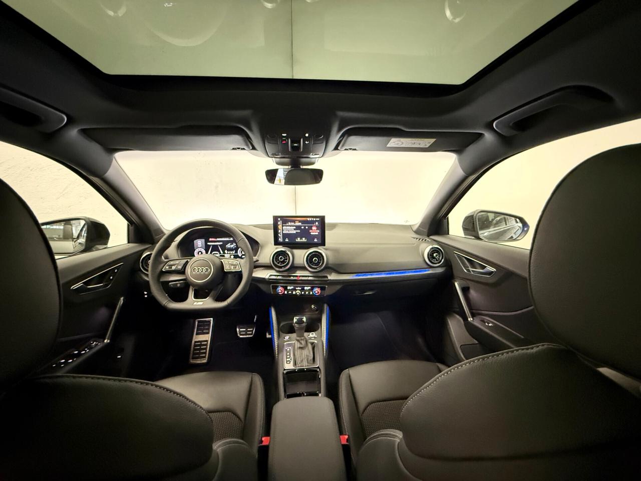 Audi Q2 40 Tfsi Identity Black Quattro Tetto Gancio Traino