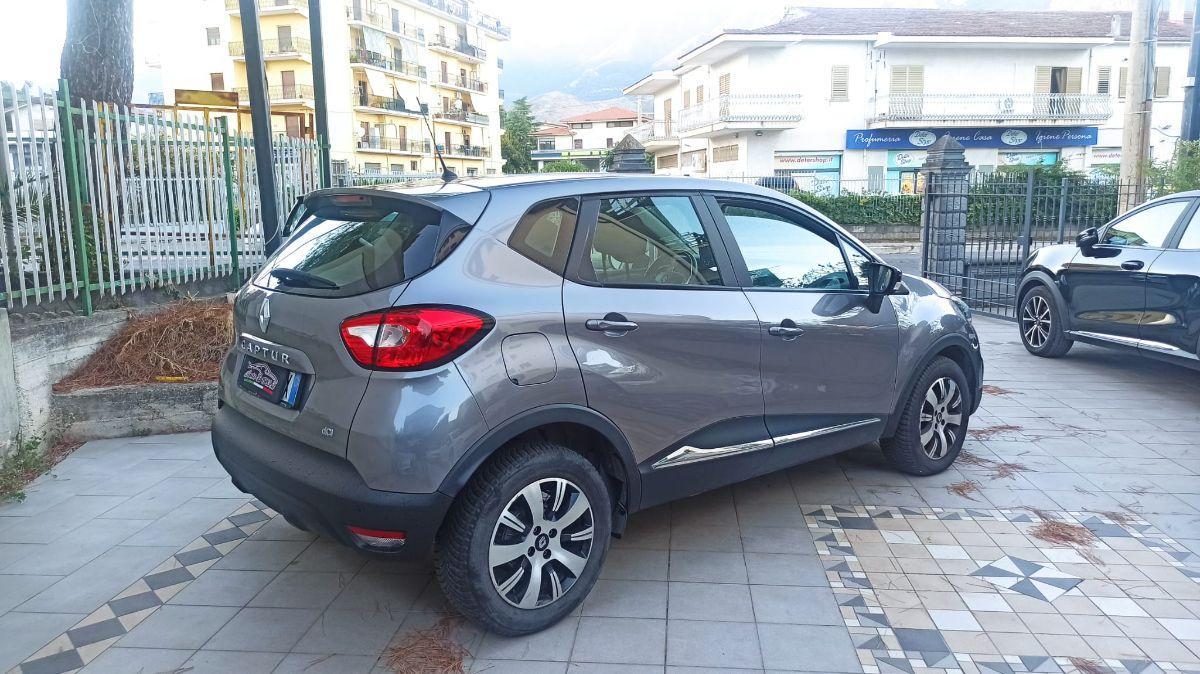 RENAULT - Captur - dCi 8V 90 CV S&S Energy Zen