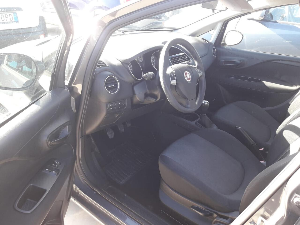 Fiat Punto 1.3 MJT II 75 CV 5 porte Street