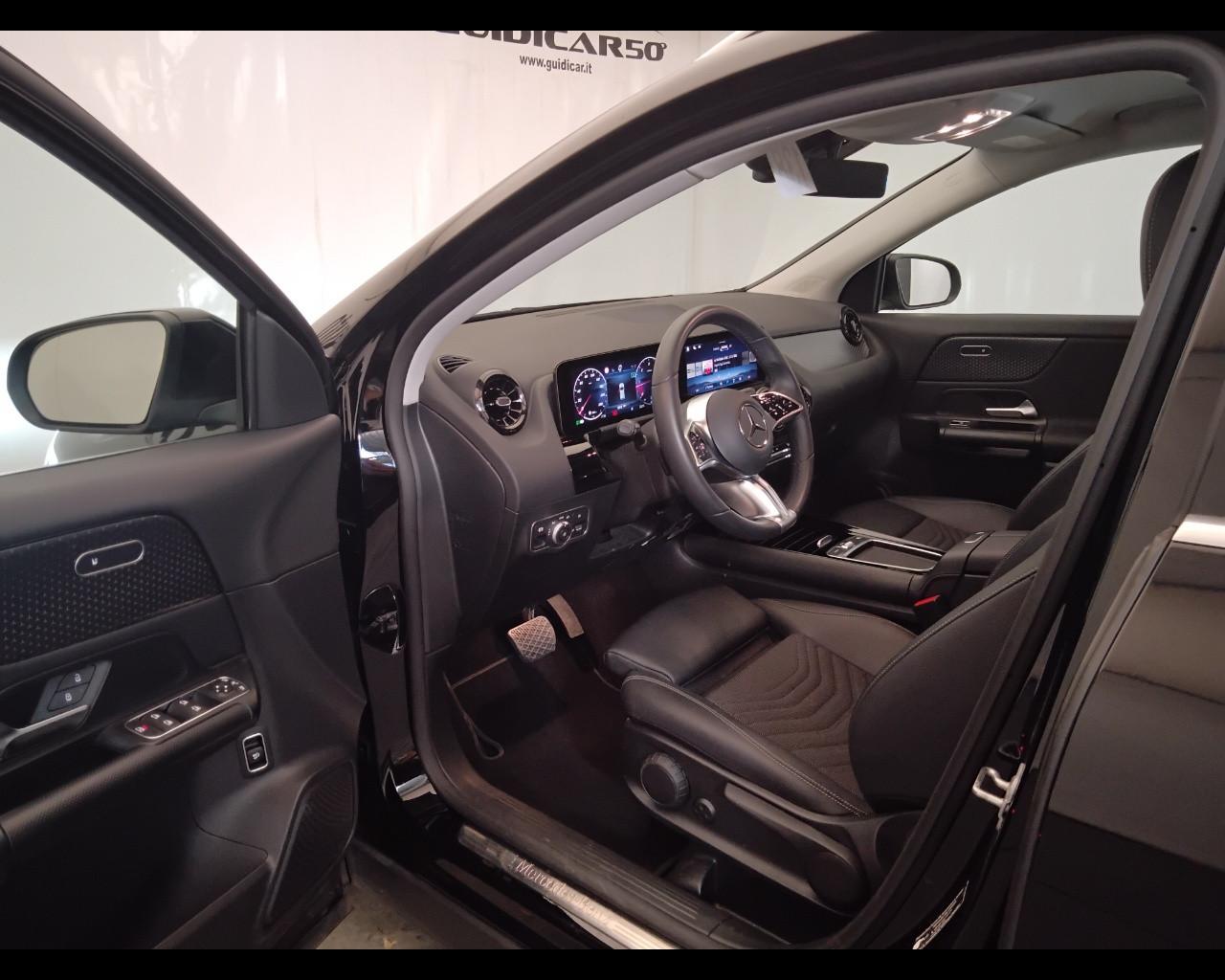 Mercedes-Benz GLA-H247 2023 - GLA 180 d Advanced auto