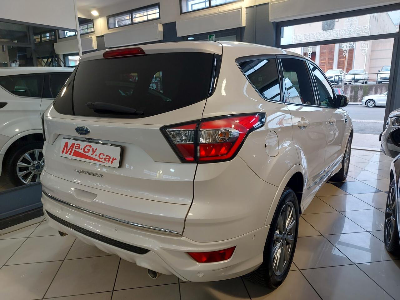 Ford Kuga 2.0 TDCI 180 cv AWD Powershift Vignale