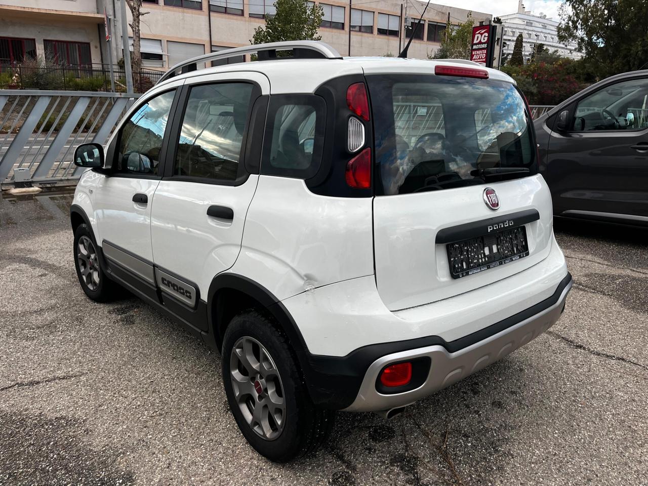 Panda Cross 1.3 MJT 80 CV LOUNGE 4x4