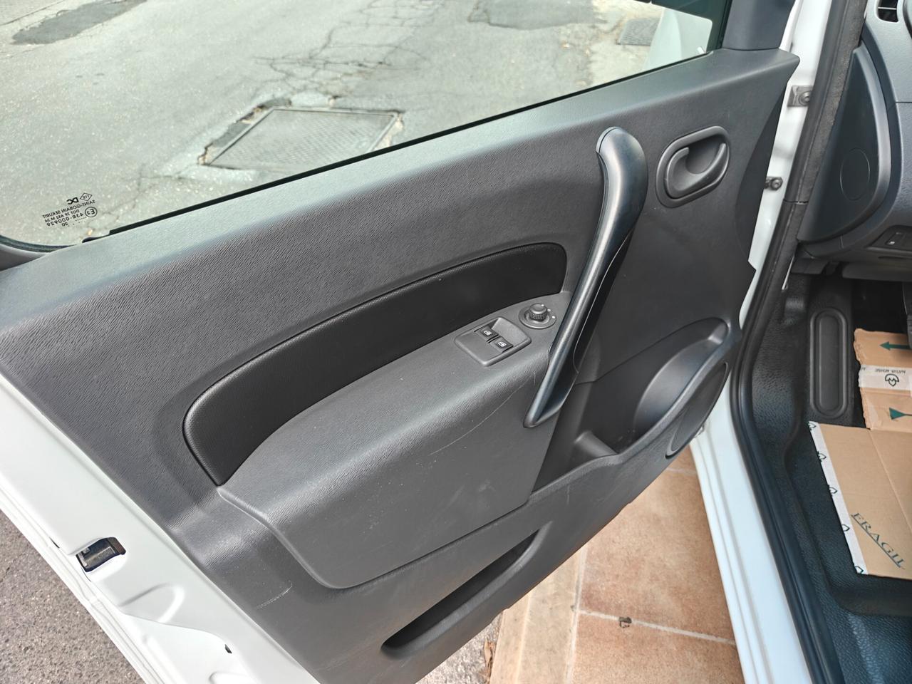 Renault Kangoo Blue dCi Express