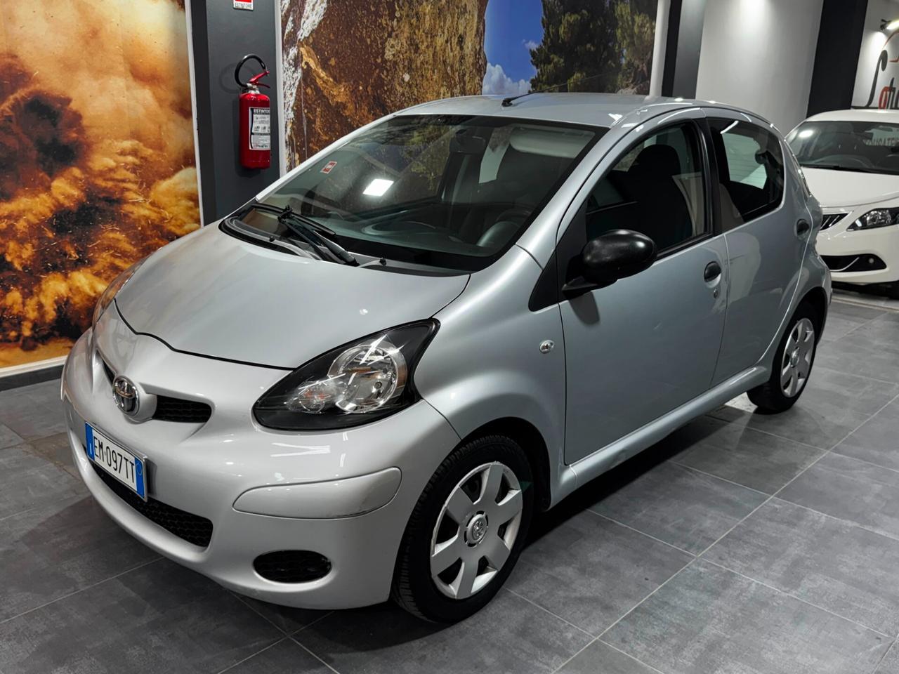 Toyota Aygo 1.0 68CV 5 porte Active 53596 KM