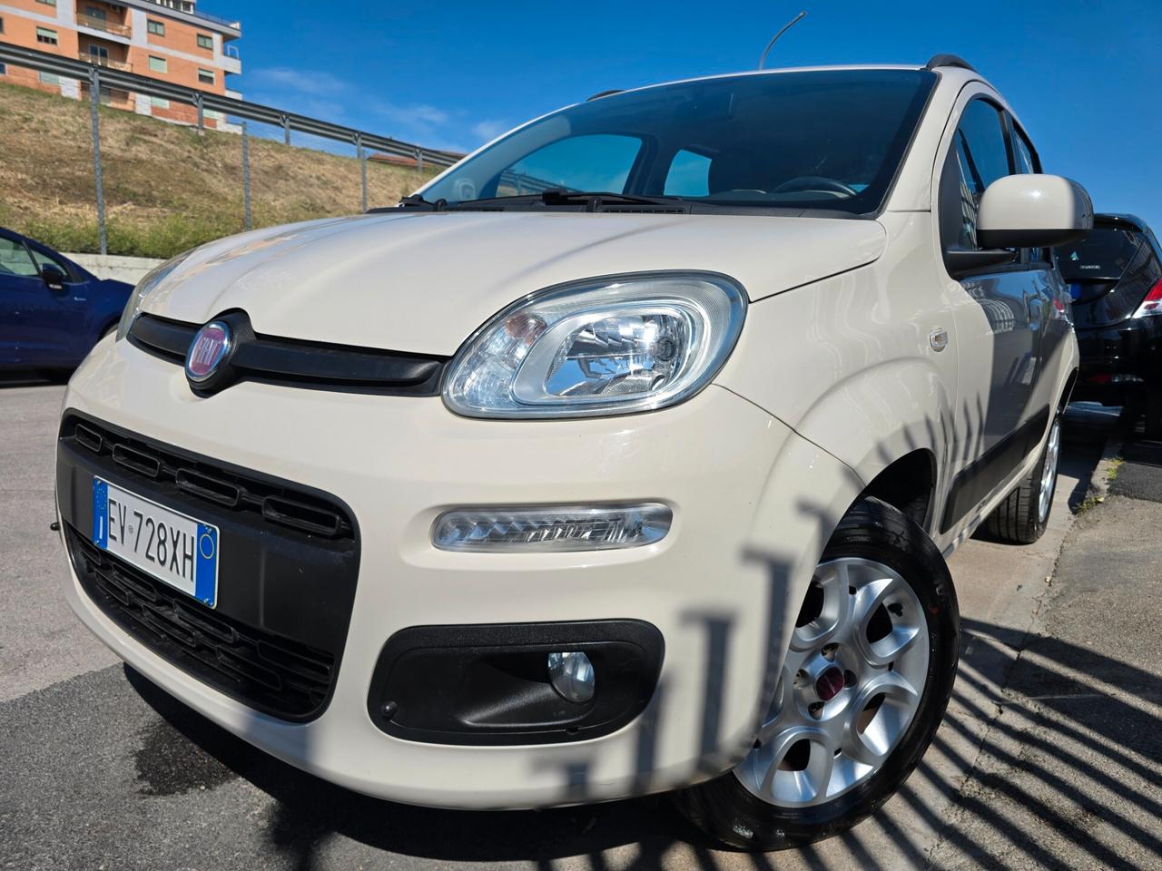 Fiat Panda 0.9 TwinAir Turbo Natural Power Lounge