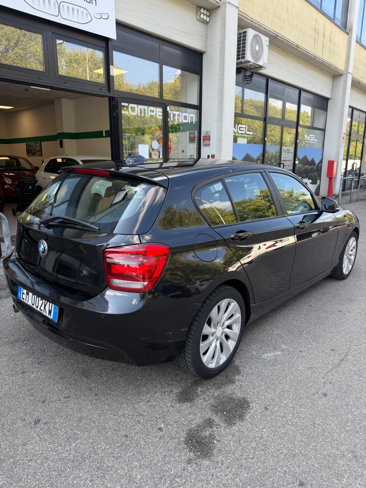 Bmw 118 118d 5p. Msport