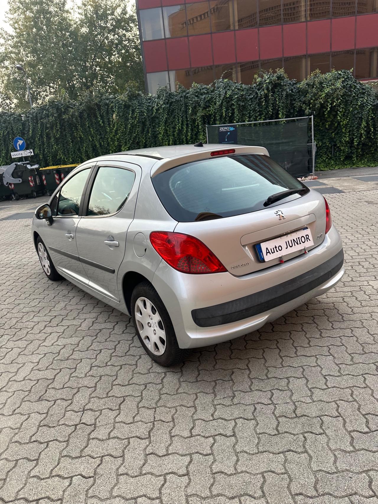 Peugeot 207 1.4 VTi 95CV 5p. Energie Sport