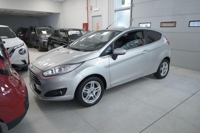 Ford Fiesta VI 2013 3p 1.4 Titanium Gpl 92cv