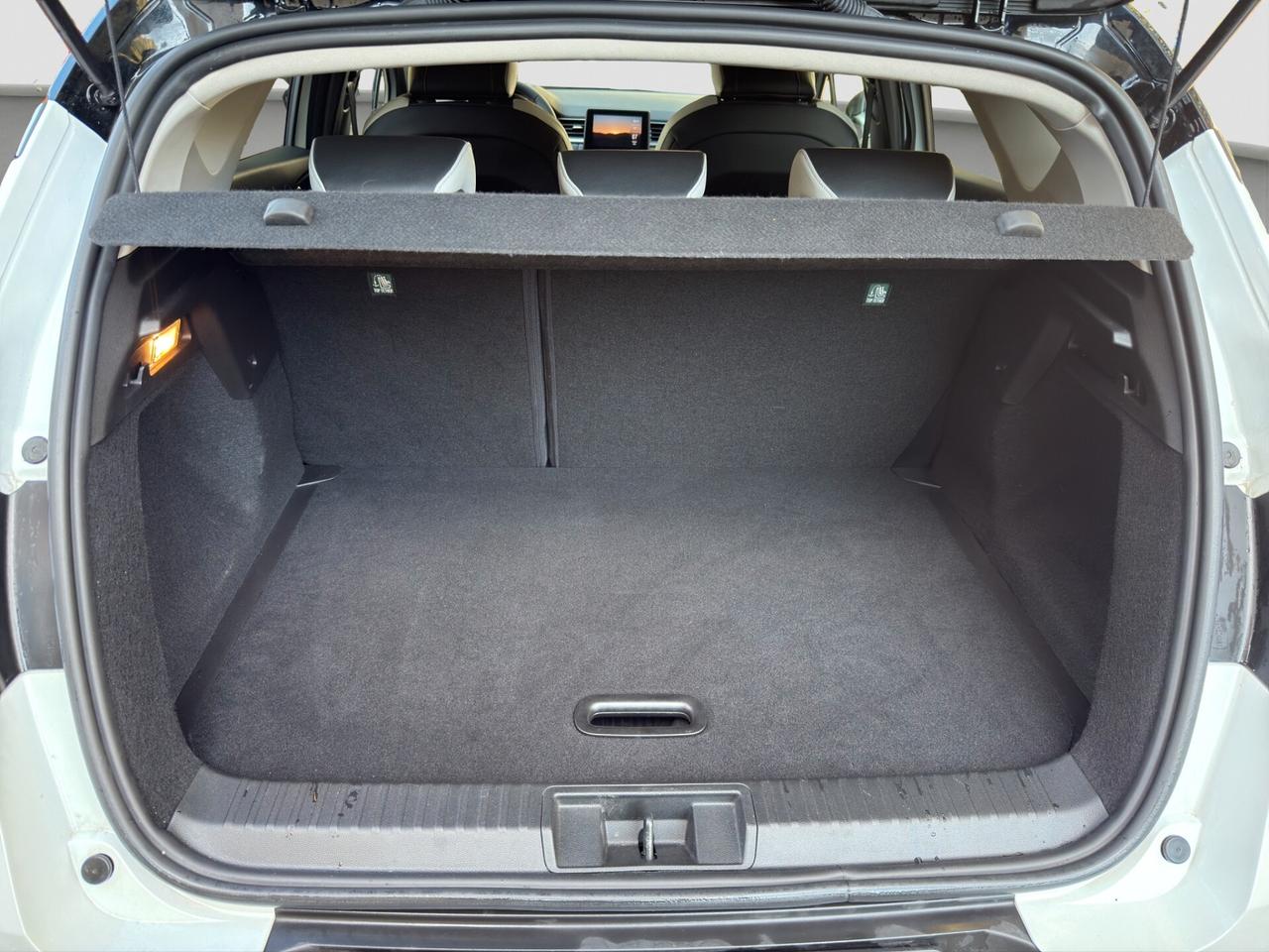 Renault Captur Mild Hybrid 140 CV Techno