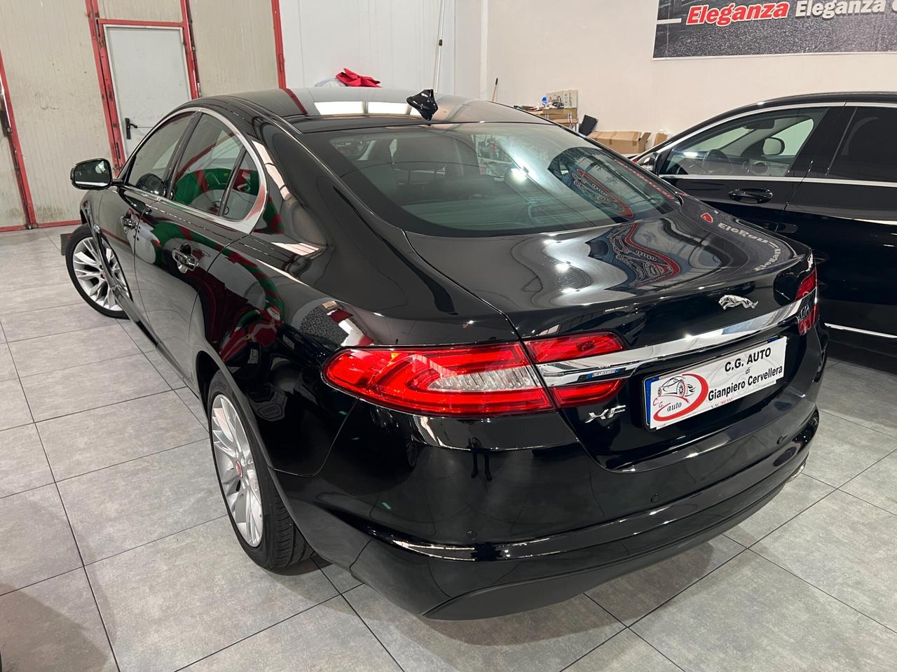 Jaguar XF 2.2 163 CV - Business Edition - 2014