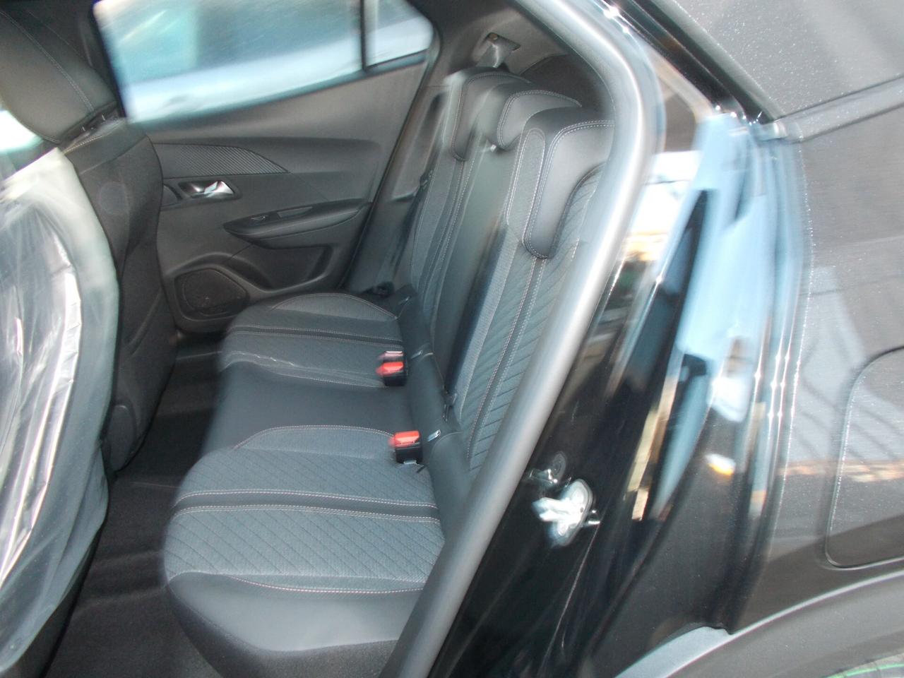 Peugeot 2008 PureTech 100 S&S Allure