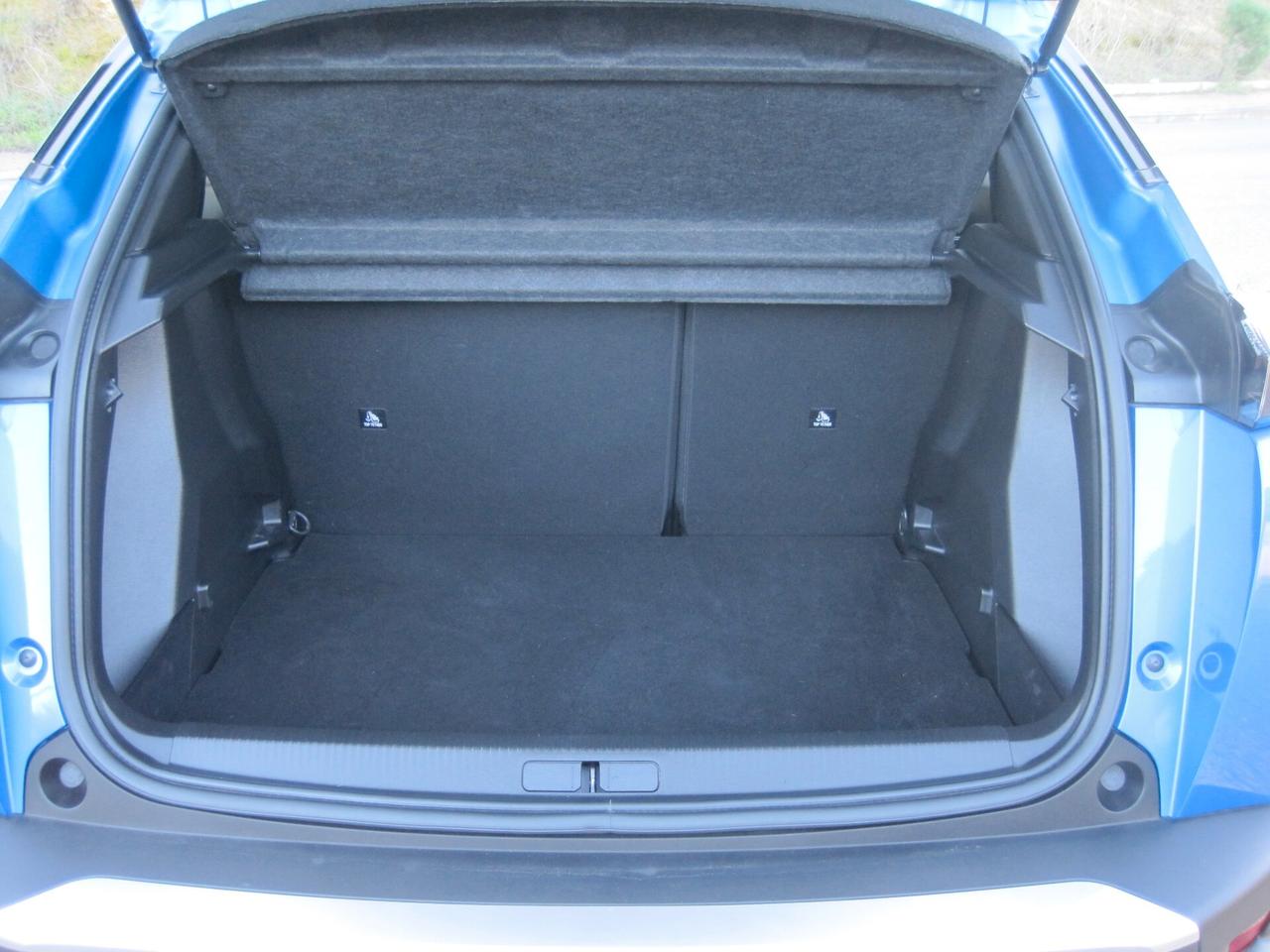 Peugeot 2008 BlueHDi 130 S&S EAT8 Allure