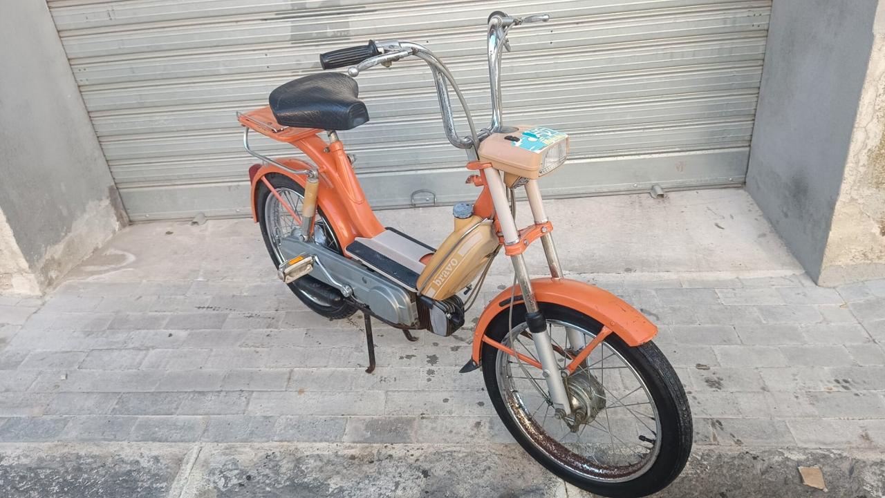 Piaggio Bravo Eev1t