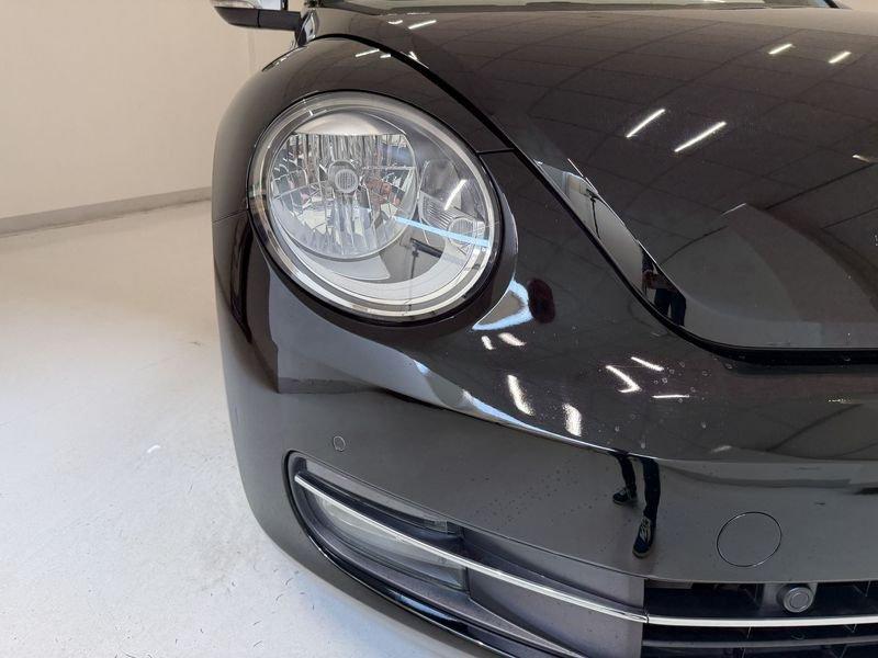 Volkswagen Maggiolino 1.6 TDI Design 50s