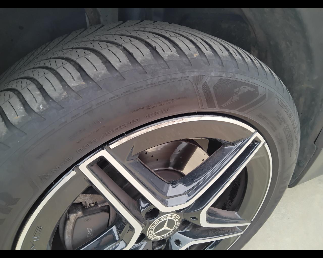 Mercedes-Benz GLB - X247 2019 - GLB 200 d Premium auto