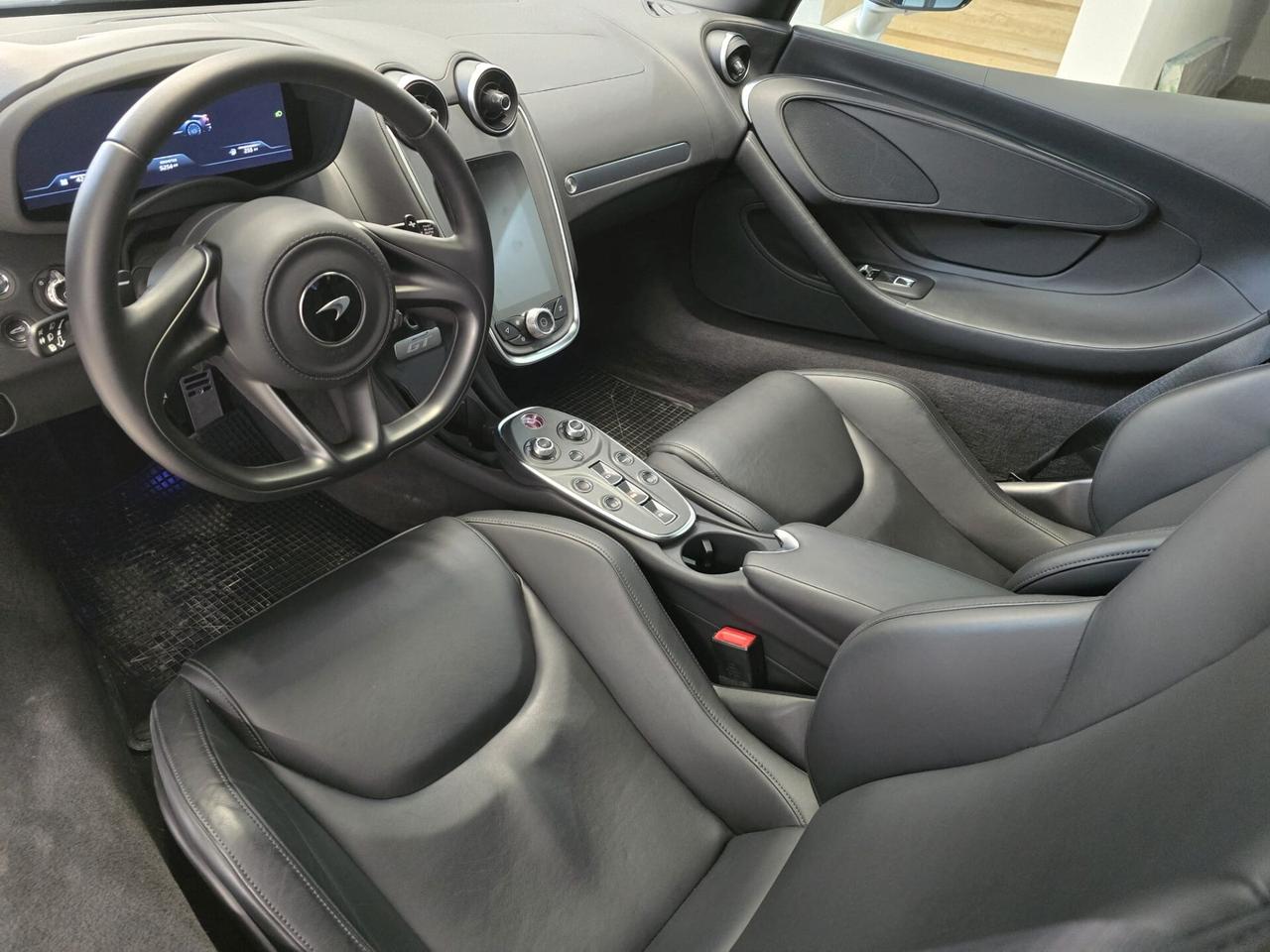 Mclaren GT 620